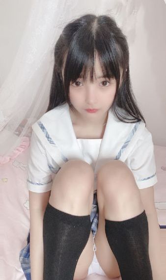 竞雄女侠秋瑾